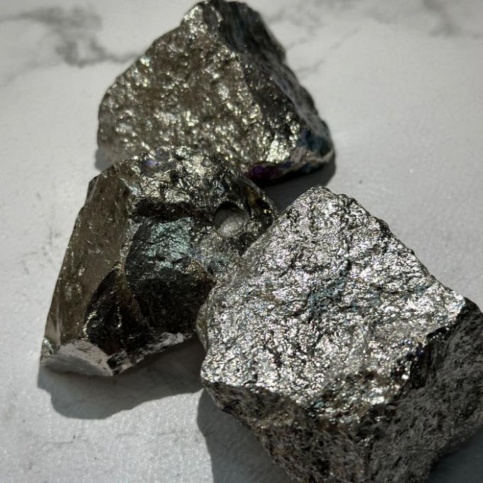 Ferromanganese 75 Femn 65%-75% do carbono do meio para o aditivo de aço