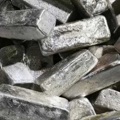 Prata brilhante alta da condutibilidade térmica do lingote do magnésio do metal para a ferrite do MG-si