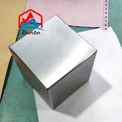 Cubo de tungstênio puro de alta densidade